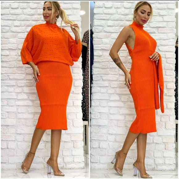 Clothes and crafts - Picture 3 of 7